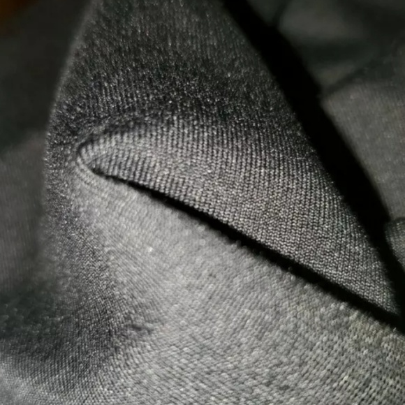 🖤NIP TC TALL AND CURVY BLACK LULAROE LEGGINGS🖤 - Picture 3 of 4